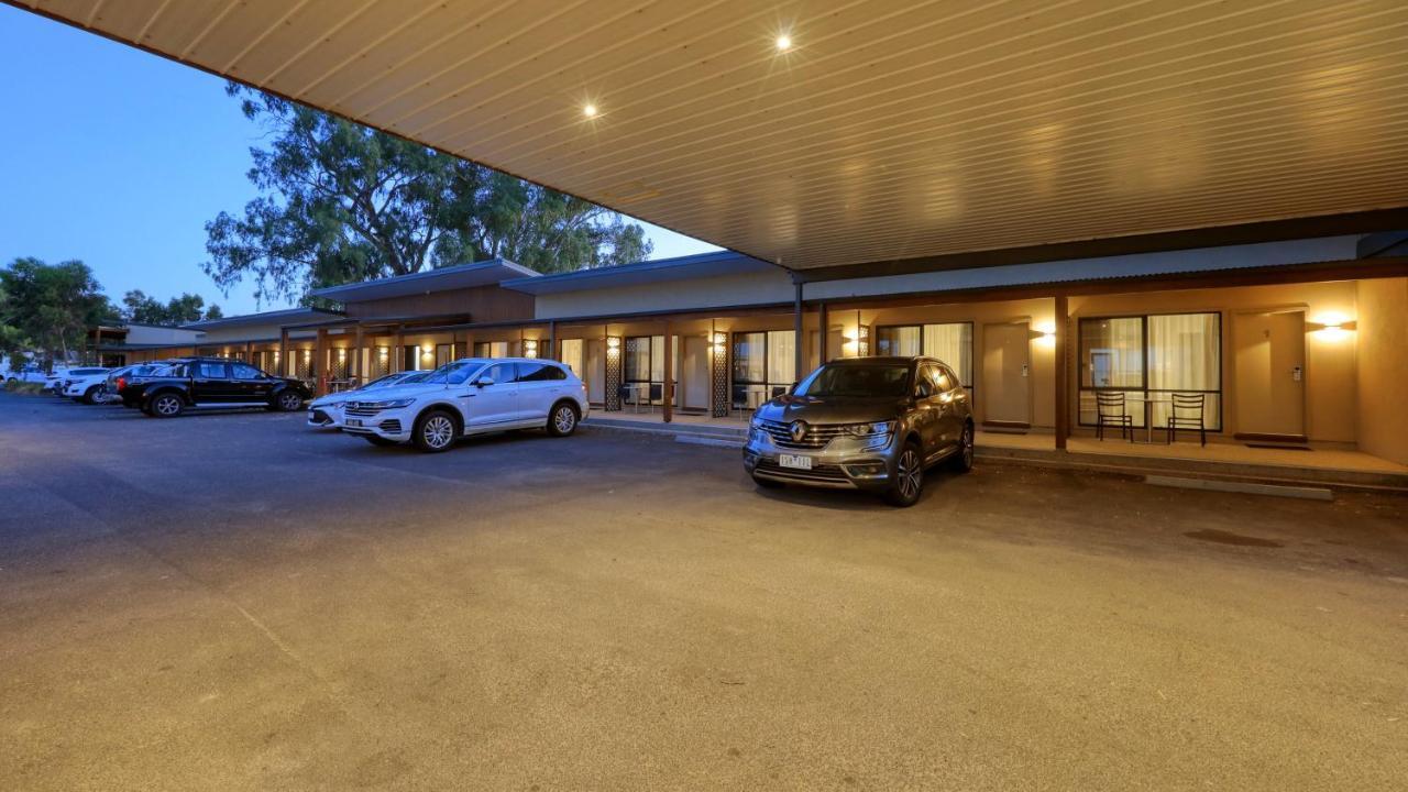 New Crossing Place Motel Seymour Exterior photo